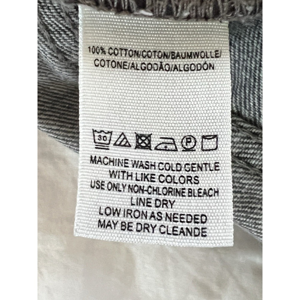 Free People We The‎ Free Women's Size 24 Gray Distressed Denim Mini Jean Skirt - Picture 3 of 5